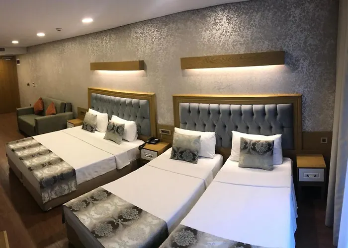 Eliza Hotel