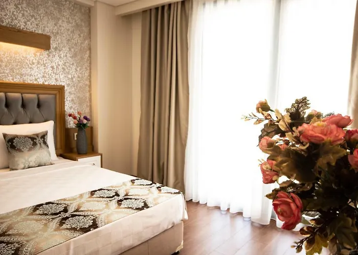 Eliza Hotel
